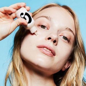 Glossier perfecting skin tint